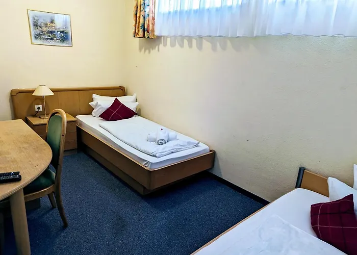 Schiff Bed & Breakfast 3*