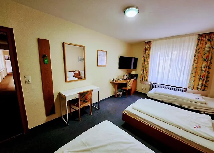 Schiff Bed & Breakfast 3*